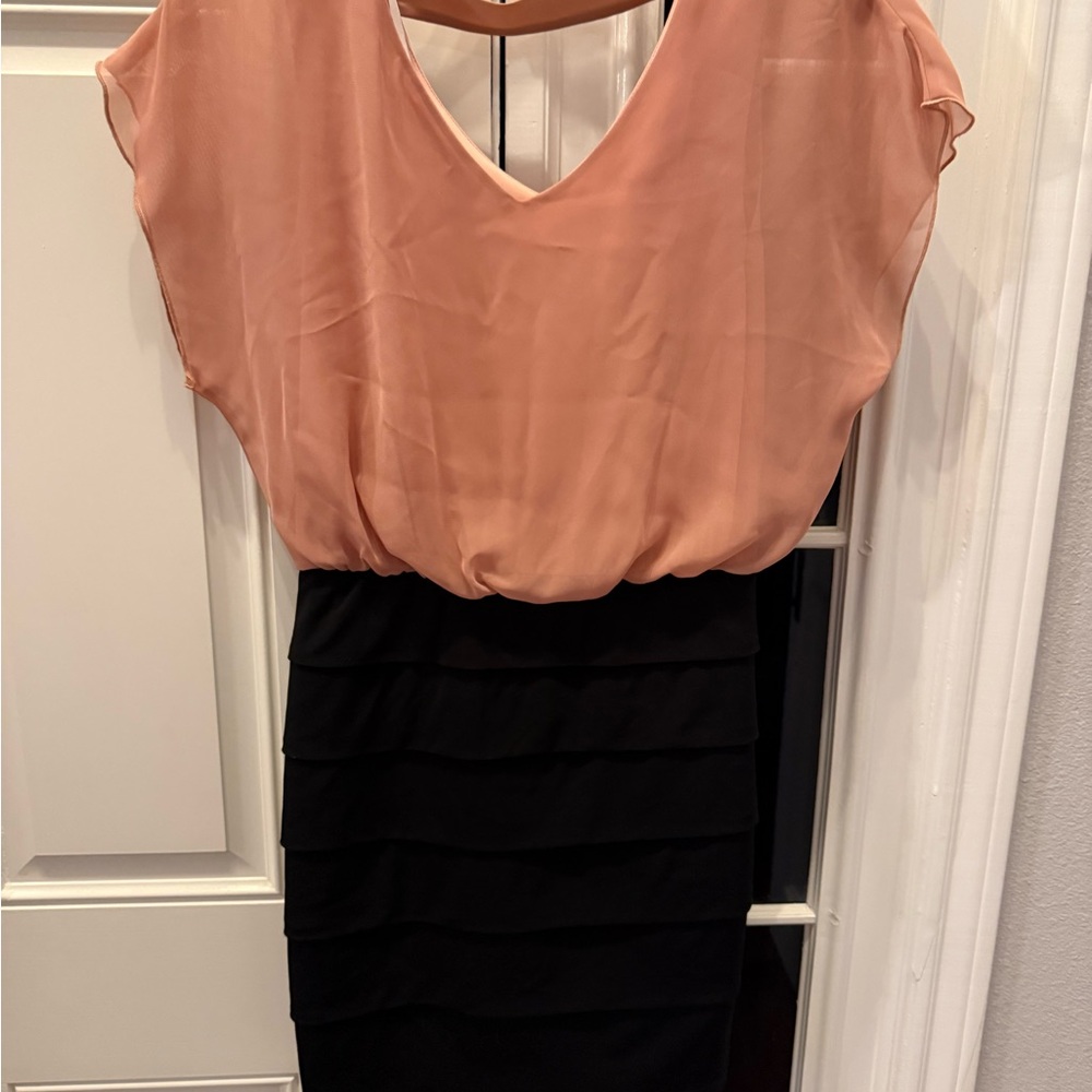Sweet Storm Peach and Black Two-Tone Blouson Midi Dress
